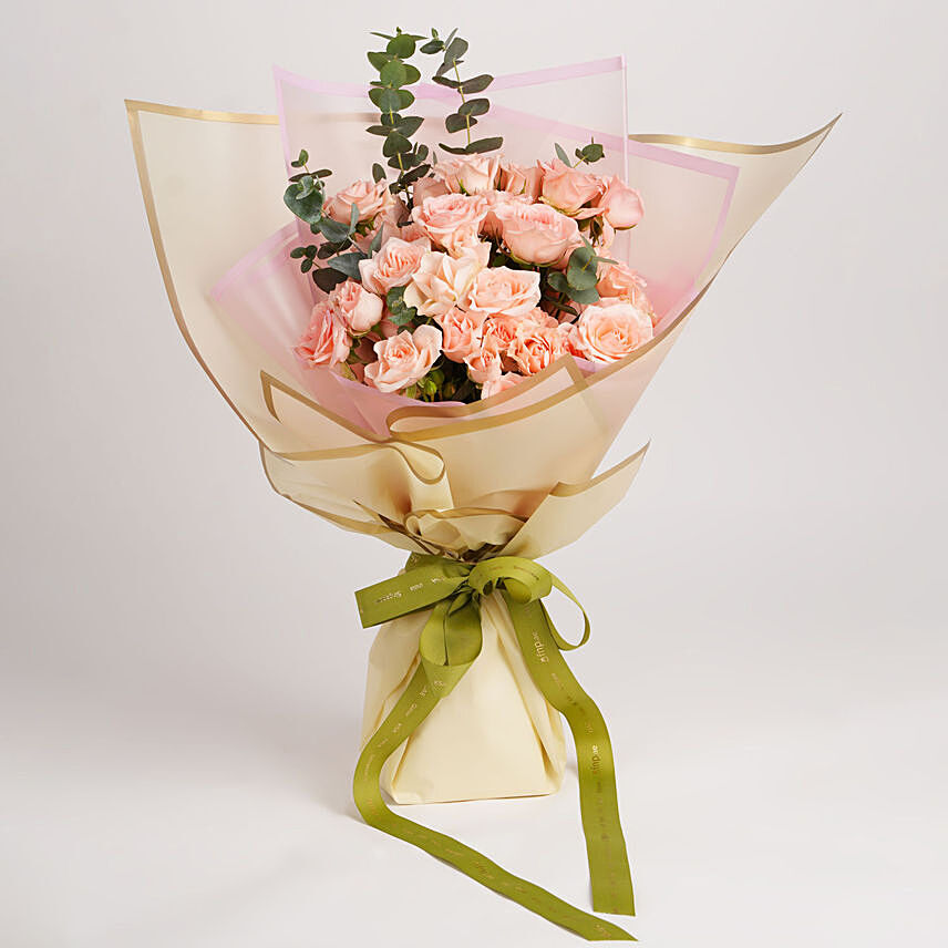 Peachy Blushes Rose Bouquet: Pink Flower Bouquet