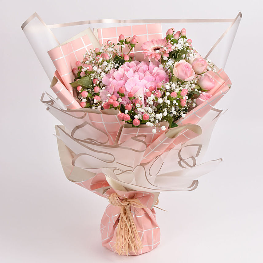 Pink Beauty Flower Bouquet: Anniversary Flowers Singapore