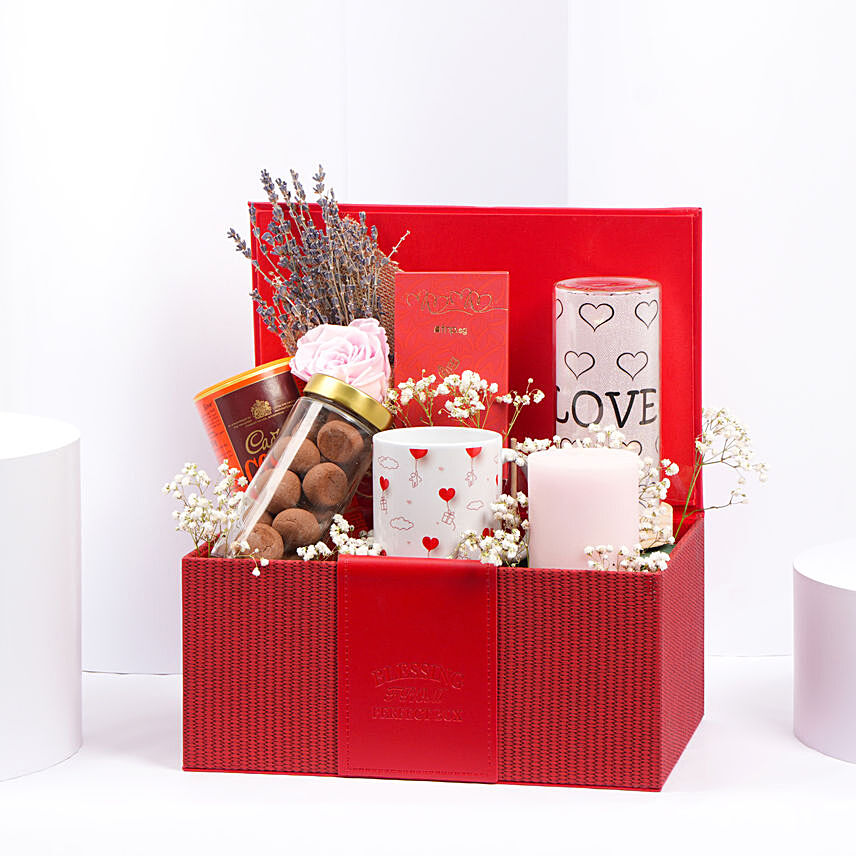 Box of Love: 520 Special Gifts