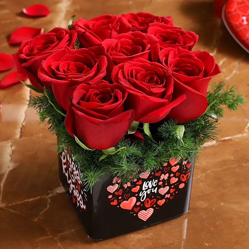 Red Roses In Love You Sticker Vase: 520 Flowers and Gifts
