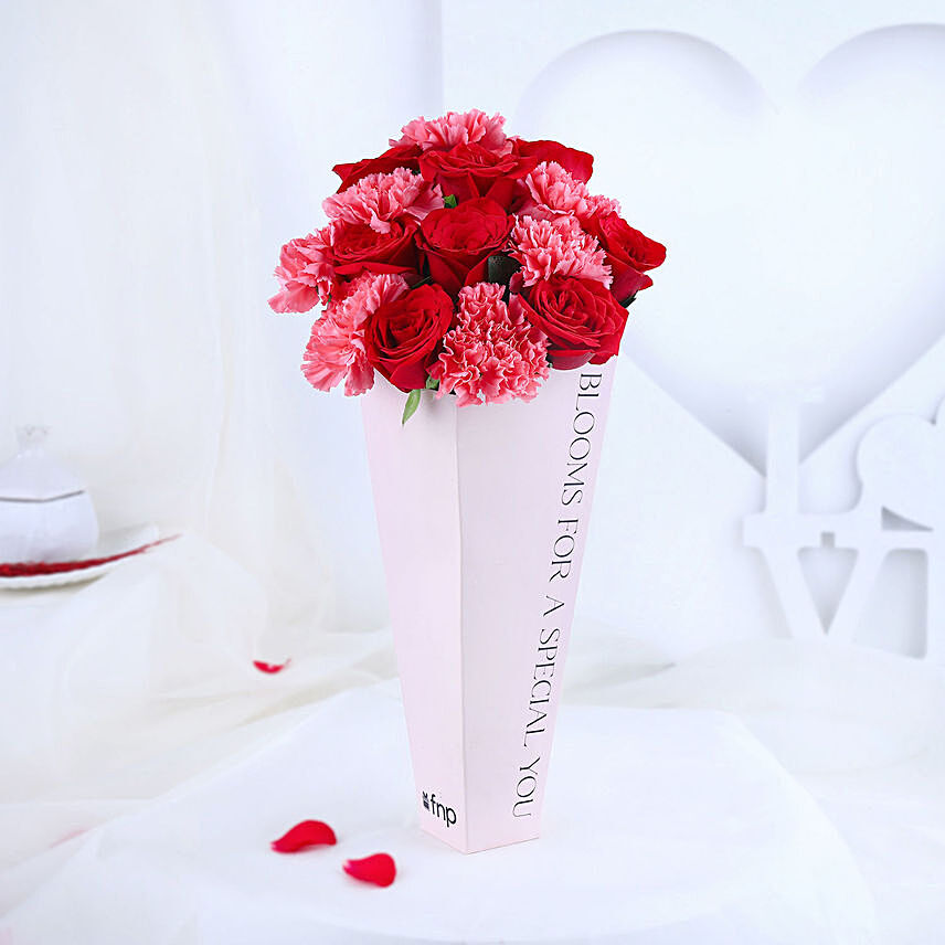 Romantic Blush Bouquet: 520 Special Gifts