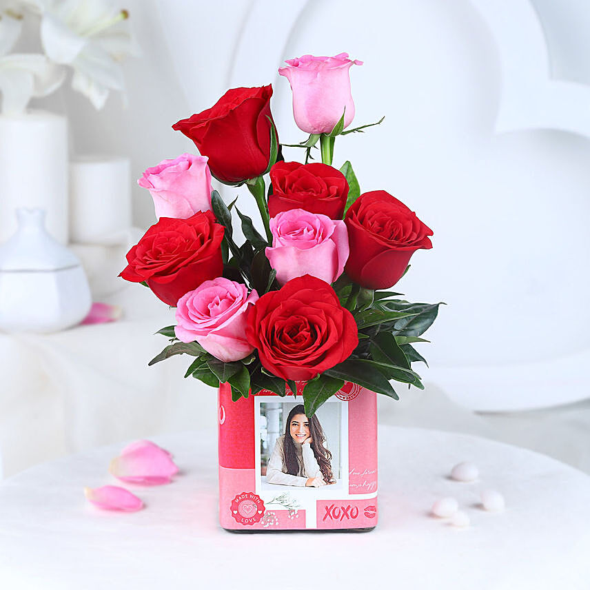 Romatic Radiance For Your Valentine: Fresh Flowers 