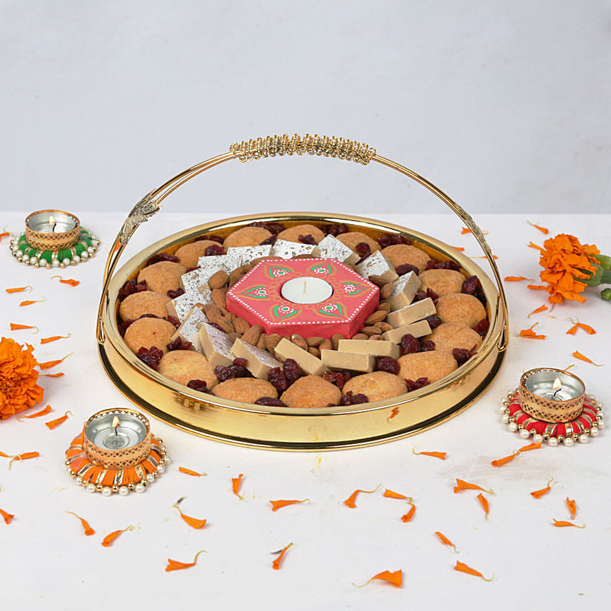 Savouries and Kaju Katli Platter: Sweets 