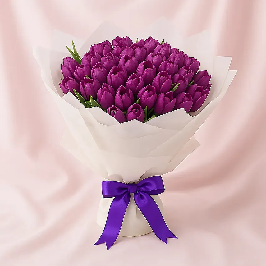 Purple Tulip Grand Bouquet: Premium Gifts