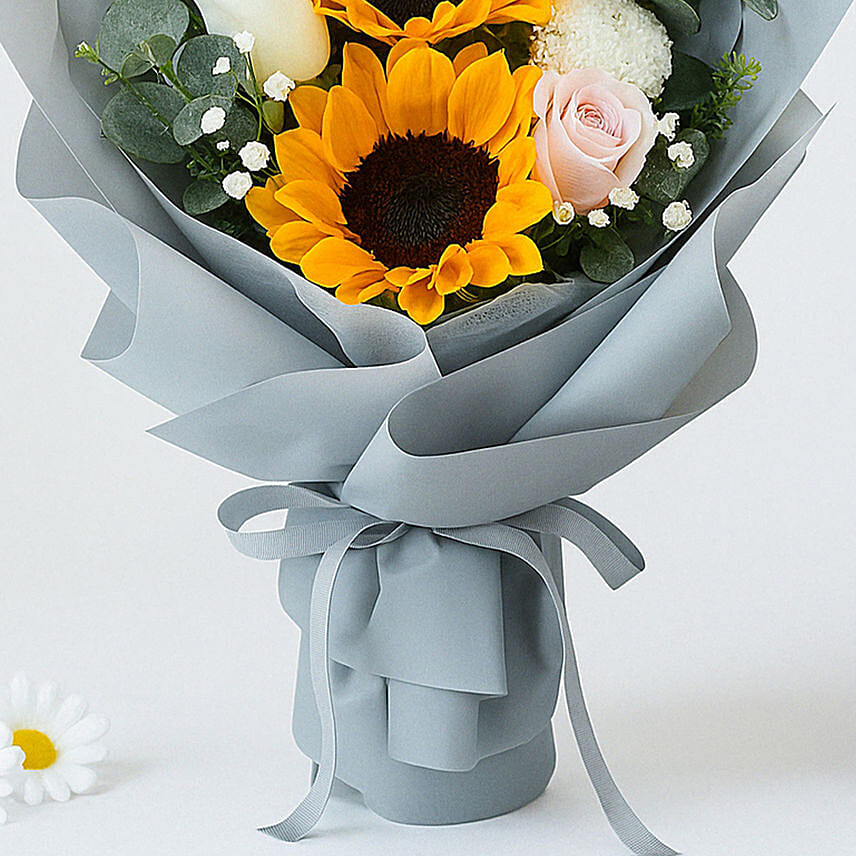 Peaceful Summer Bouquet: Sunflower Bouquets