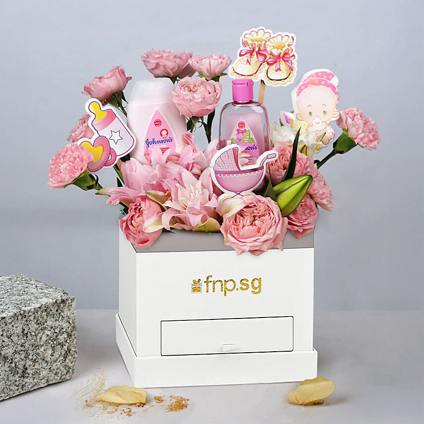 Its a Baby Girl Flowers Box: For New Born