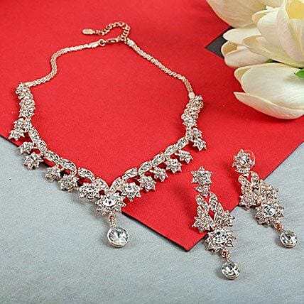 Necklace Set