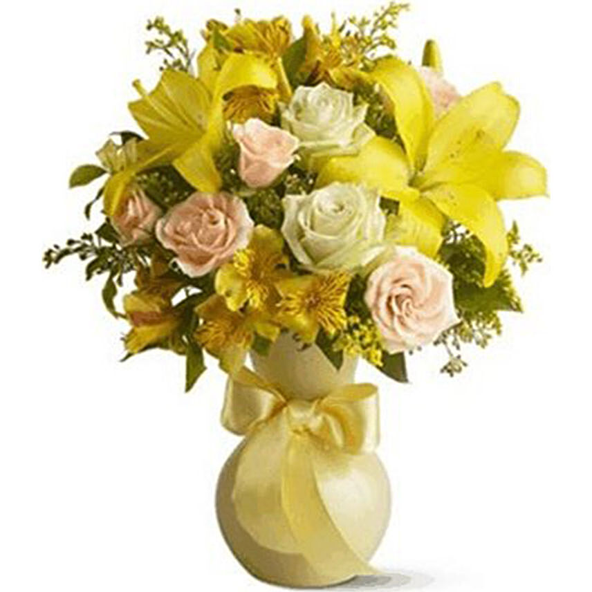 Splendid Mixed Flowers Bunch In Vase