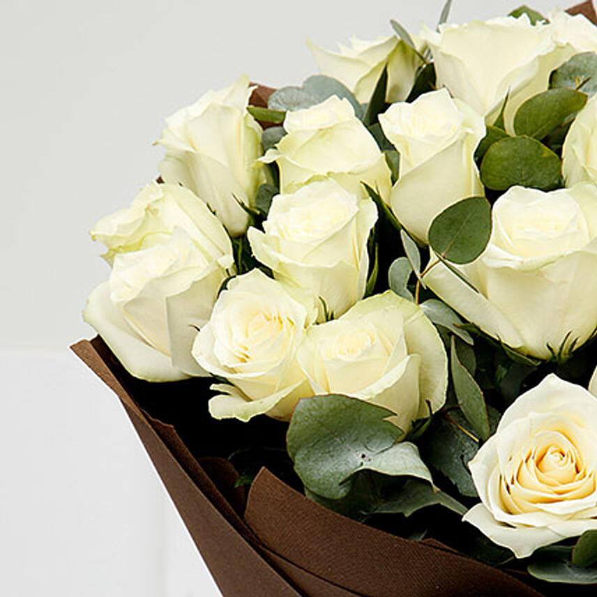 Serene 20 White Roses Bouquet Delivery in Singapore - FNP SG