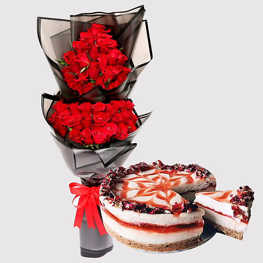 Strawberry Cheese Cake and Romantic Roses