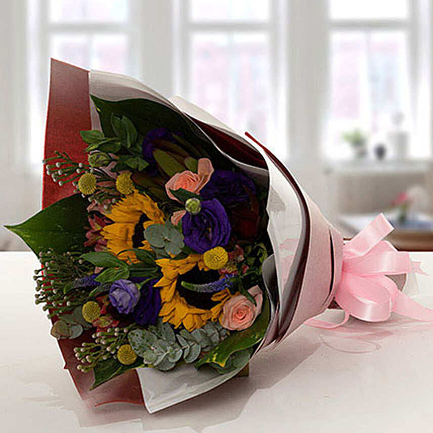 Gracious Flower Bouquet In Paper Packing