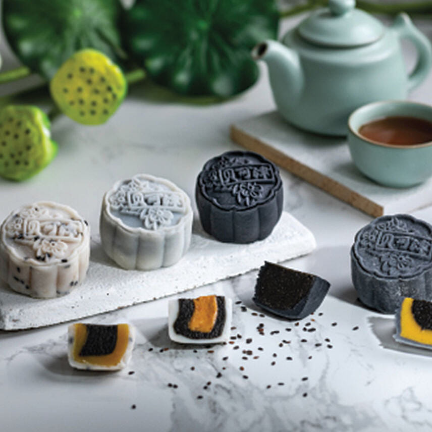 Set Of 8 Pcs Scrumptious Mooncakes