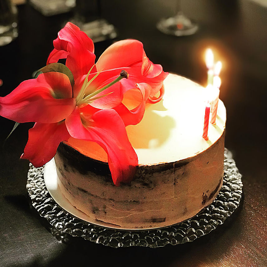 Fresh Floral Chocolate Cake 8 inches