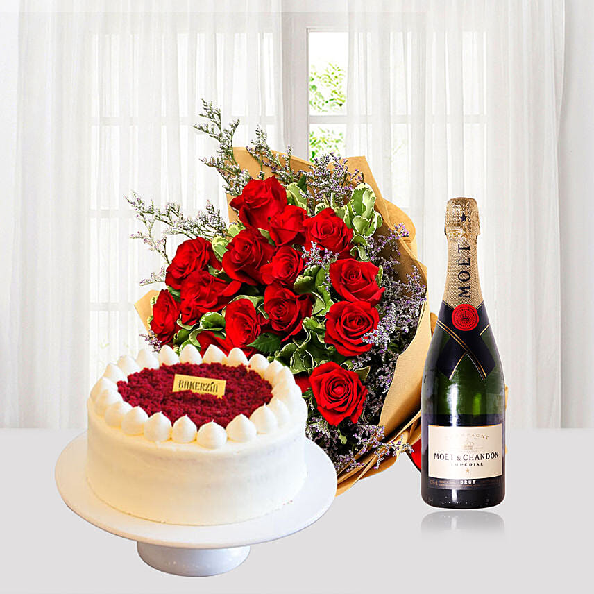 Red Velvet Cake With Roses N Champagne