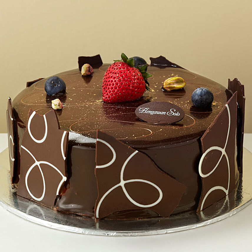 Chocolate Banana Cake- 7 inches