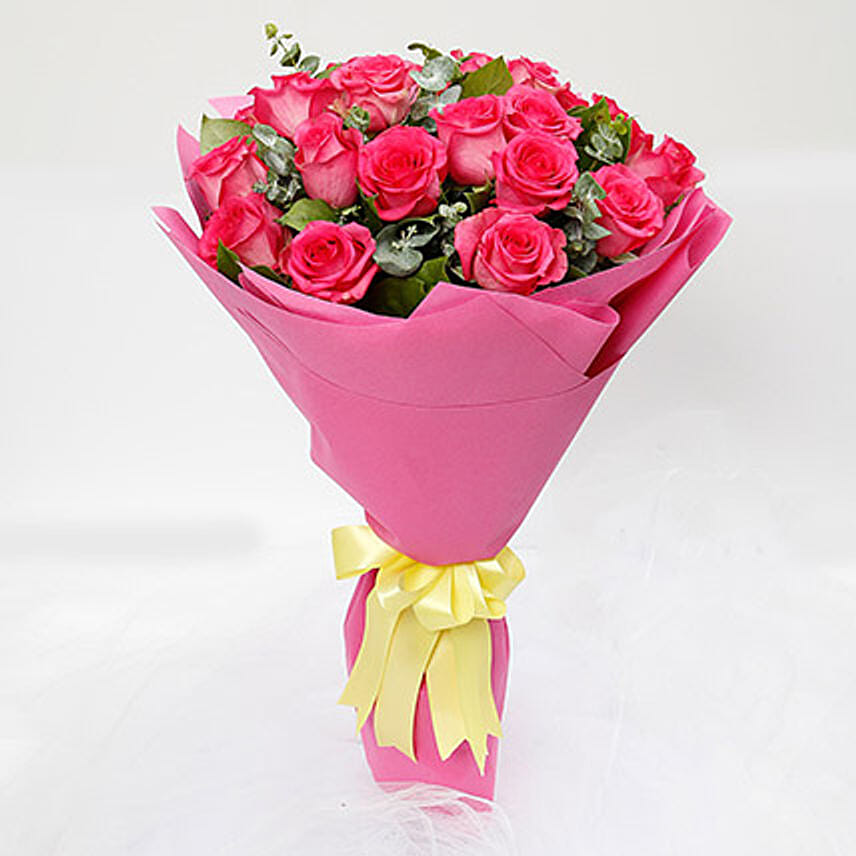 20 Ravishing Dark Pink Roses Bouquet