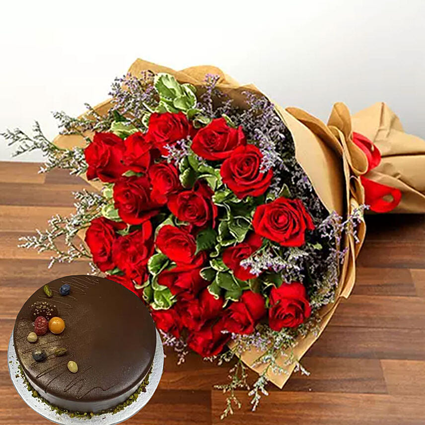 20 Red Roses Bunch With Chocolate Cake Delivery in Singapore - FNP SG