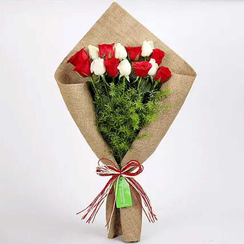 Red & White Roses Bunch