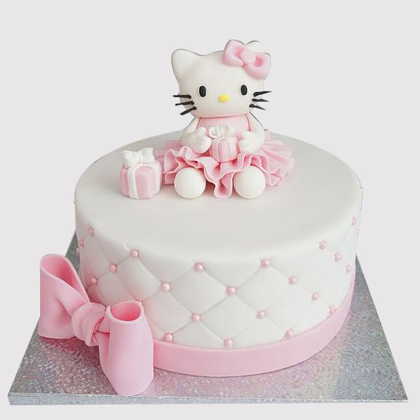 Princess Hello Kitty Vanilla Cake