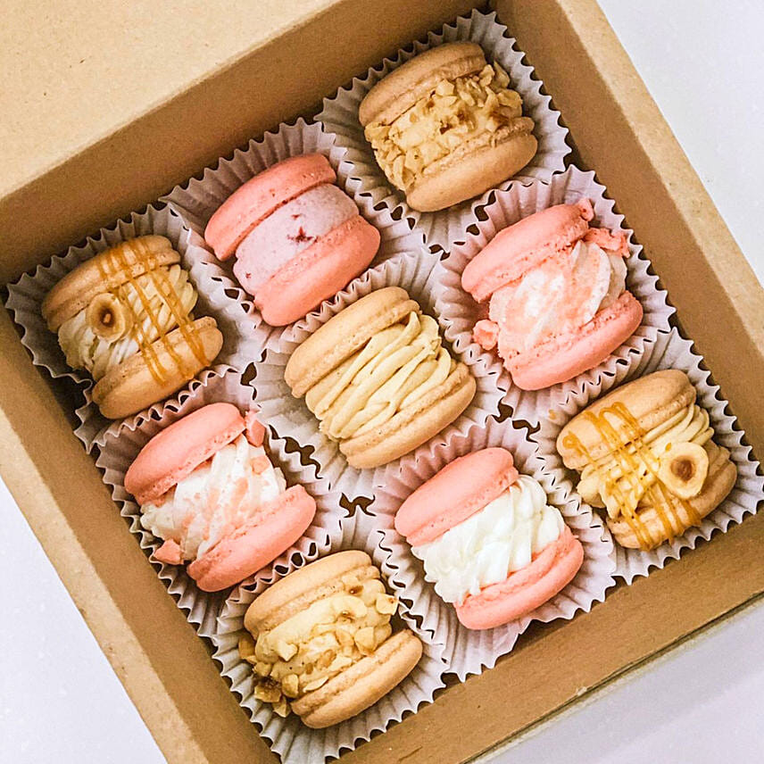 Box of 9 Pcs Macarons