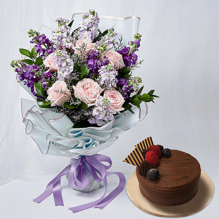 Elegant Mixed Flowers Wrapped Bouquet With Cake