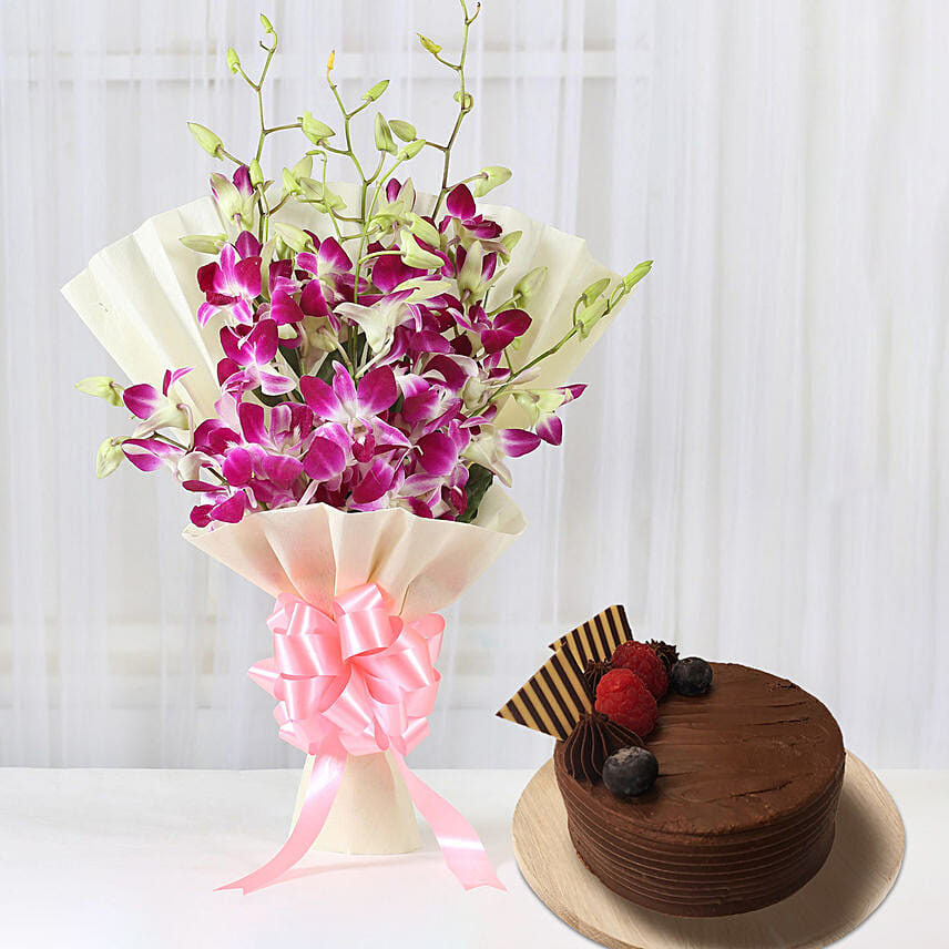 Impressive Orchids Flowers Bouquet With Cake