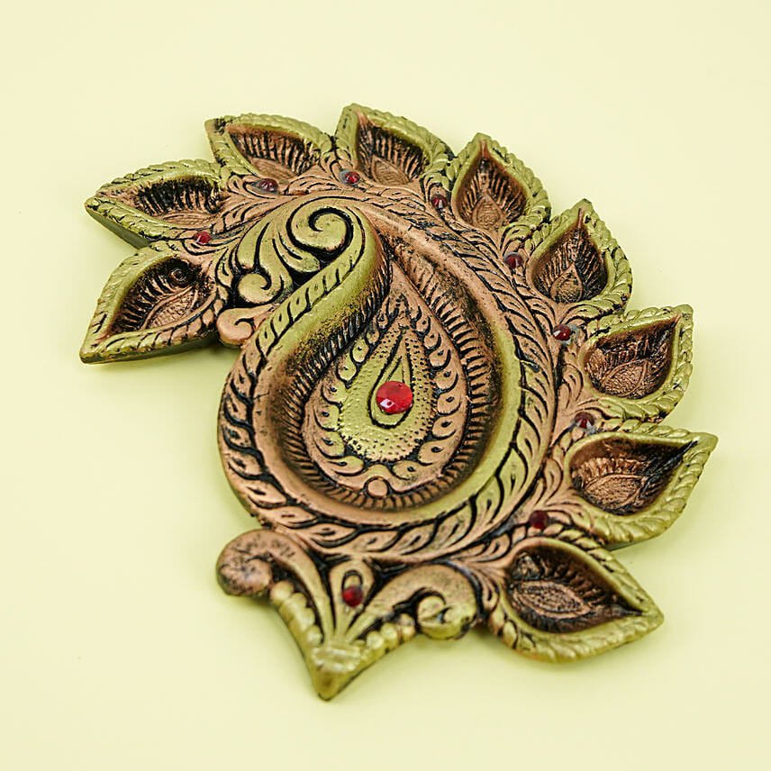 Auspicious 9 Designer Diyas Set