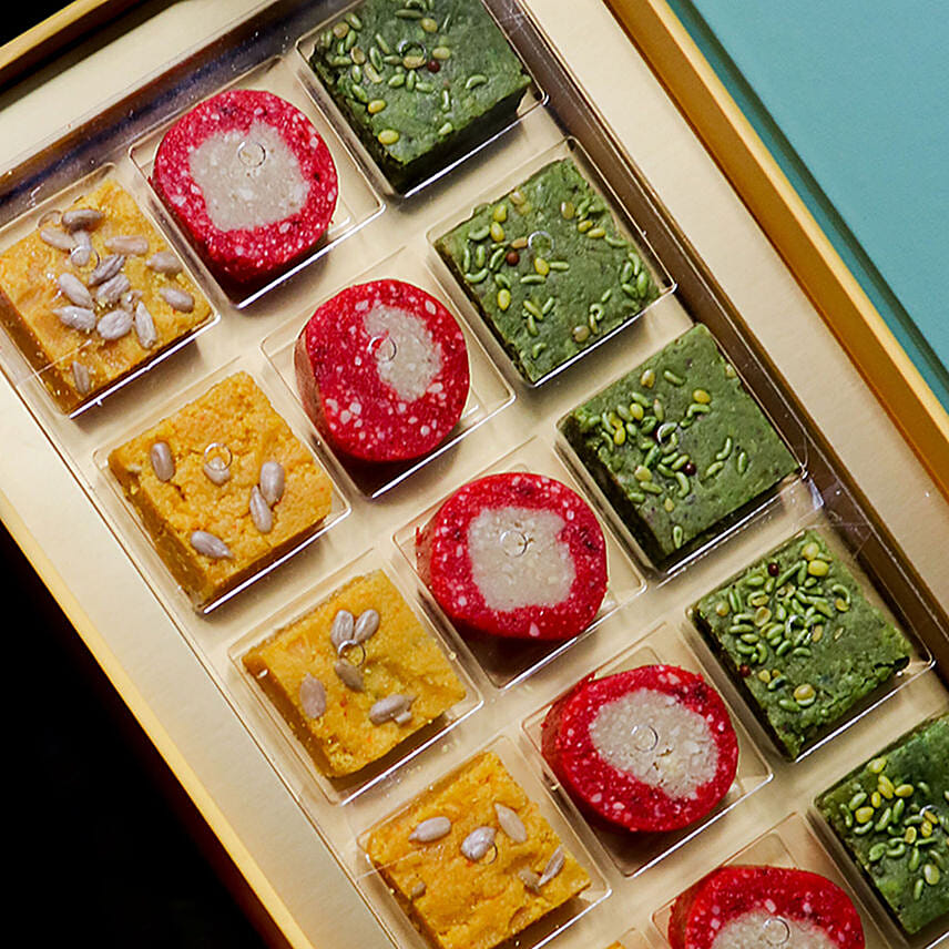Delicious Delight Box Delivery in Singapore - FNP SG