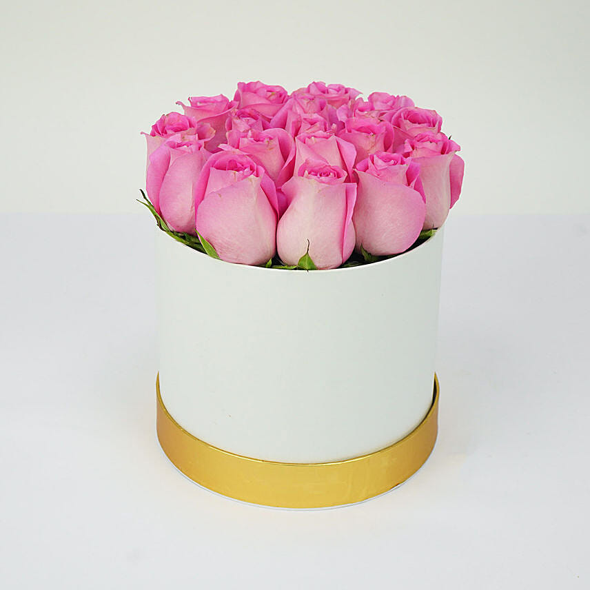 Pretty Pink Roses Beauty In A Box