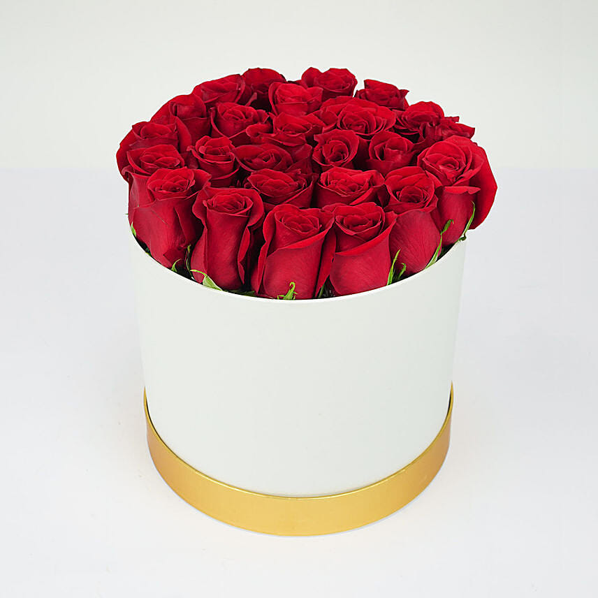 Red Roses Beauty In a Box