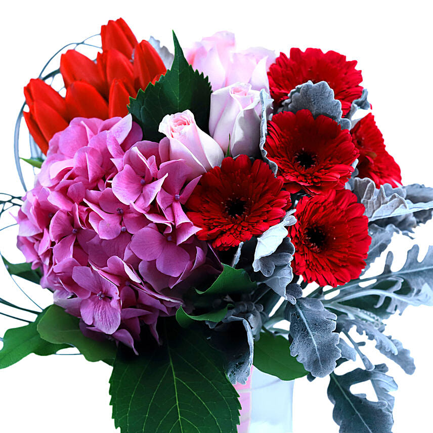 Adorable Mixed Flower Arrangement Delivery in Singapore FNP SG