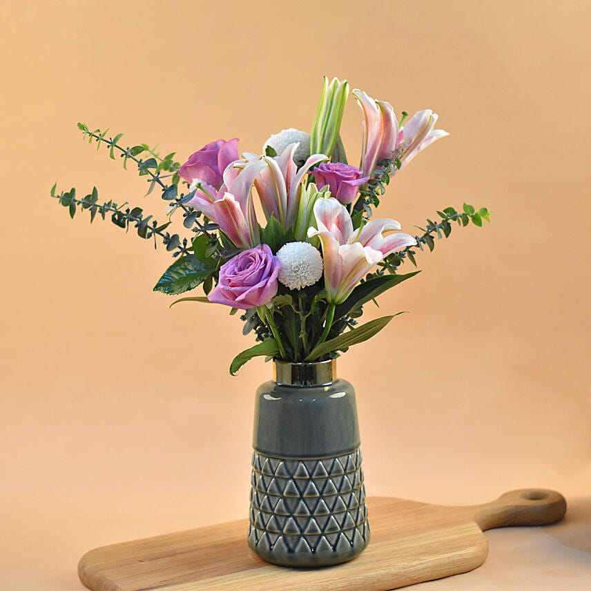 Mesmerising Mixed Flowers Designer Vase