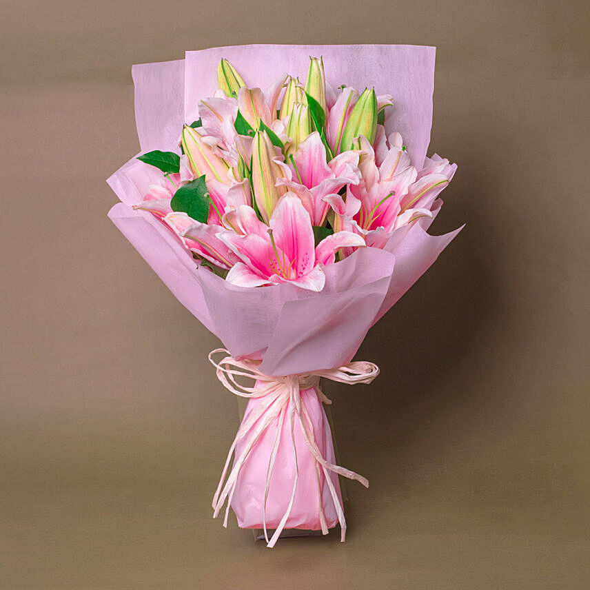 6 Passionate Oriental Pink Lilies