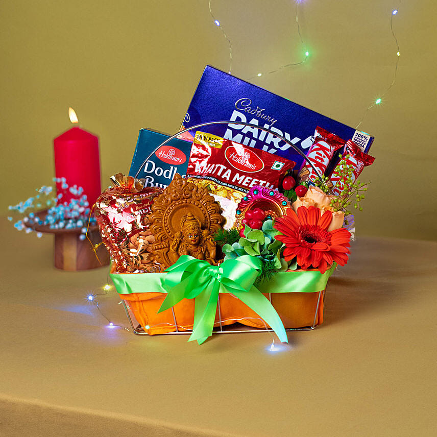 Festive Sweet Delight Hamper