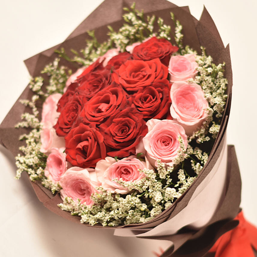 Beauty Red N Pink Roses Bouquet Delivery in Singapore - FNP SG