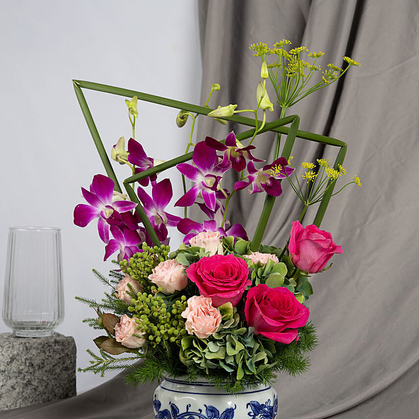 Beautiful Wispers Flower Arrangement Delivery in Singapore - FNP SG