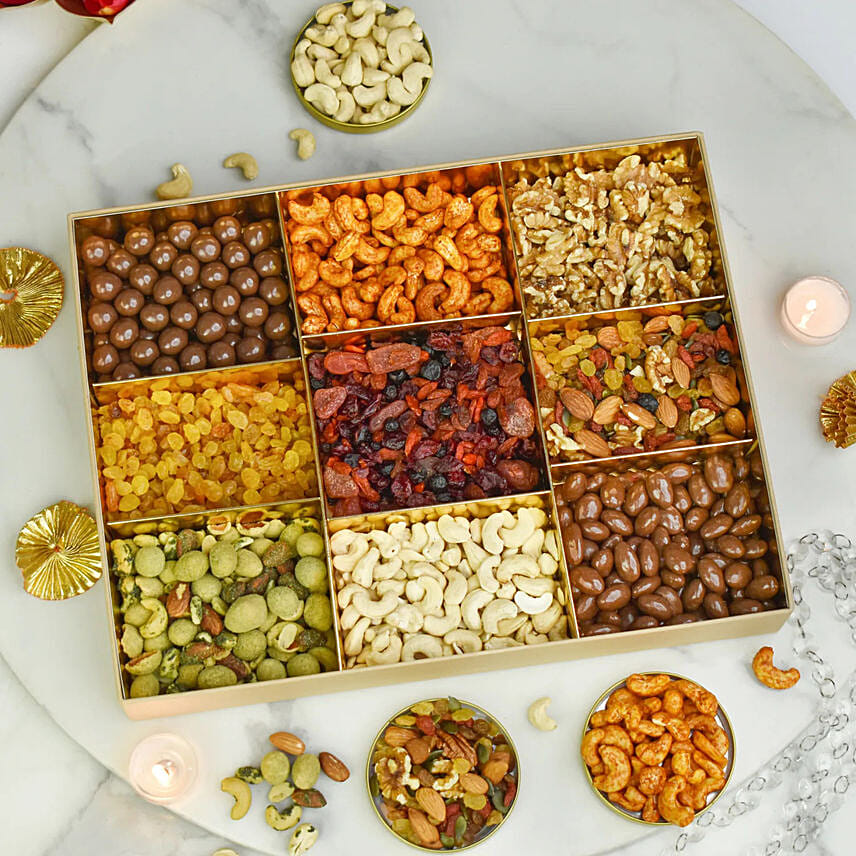 Premium Nuts n Berries Collection Box Delivery in Singapore FNP SG