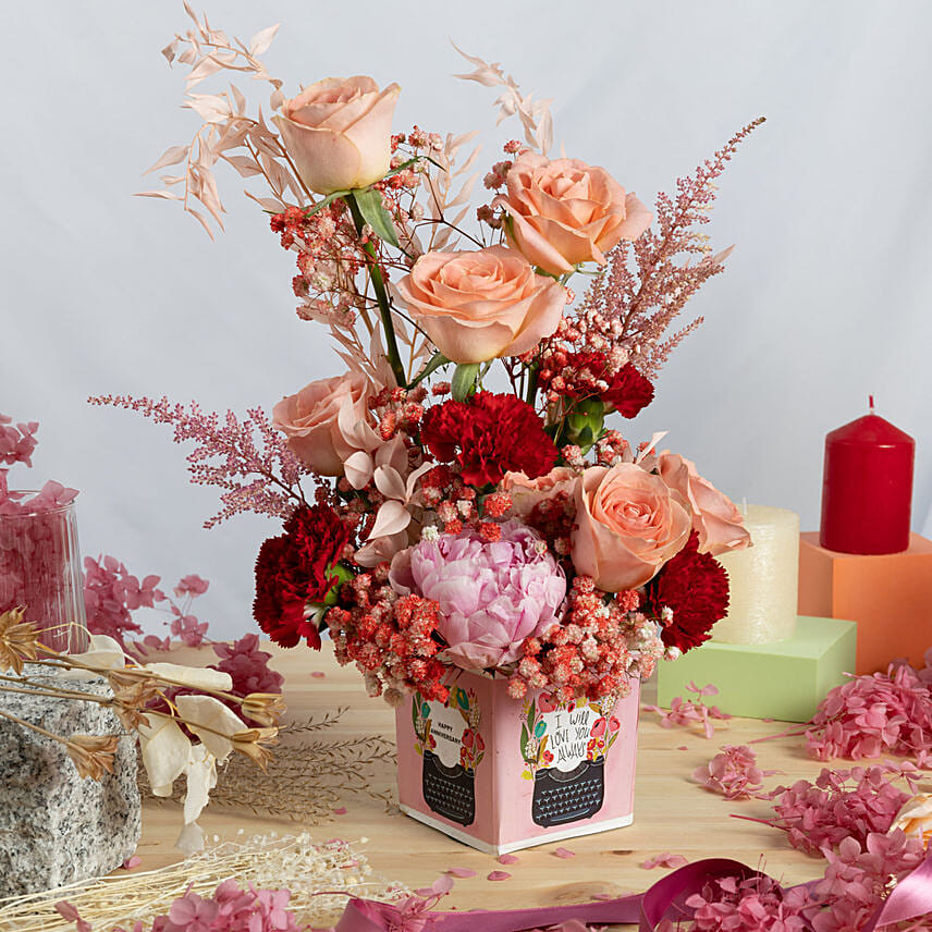 Anniversary Love Flowers Arrangement Delivery in Singapore - FNP SG