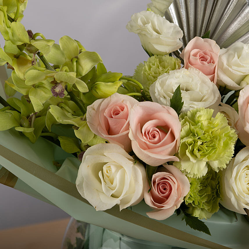 Forest Breeze Flowers Arrangement Delivery in Singapore - FNP SG