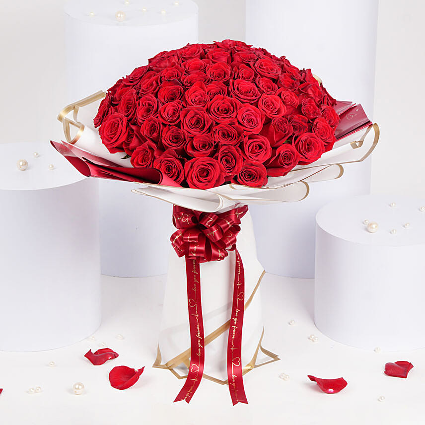 Sg Roses Design Sensual Scarlet Roses Delivery in Singapore - FNP SG