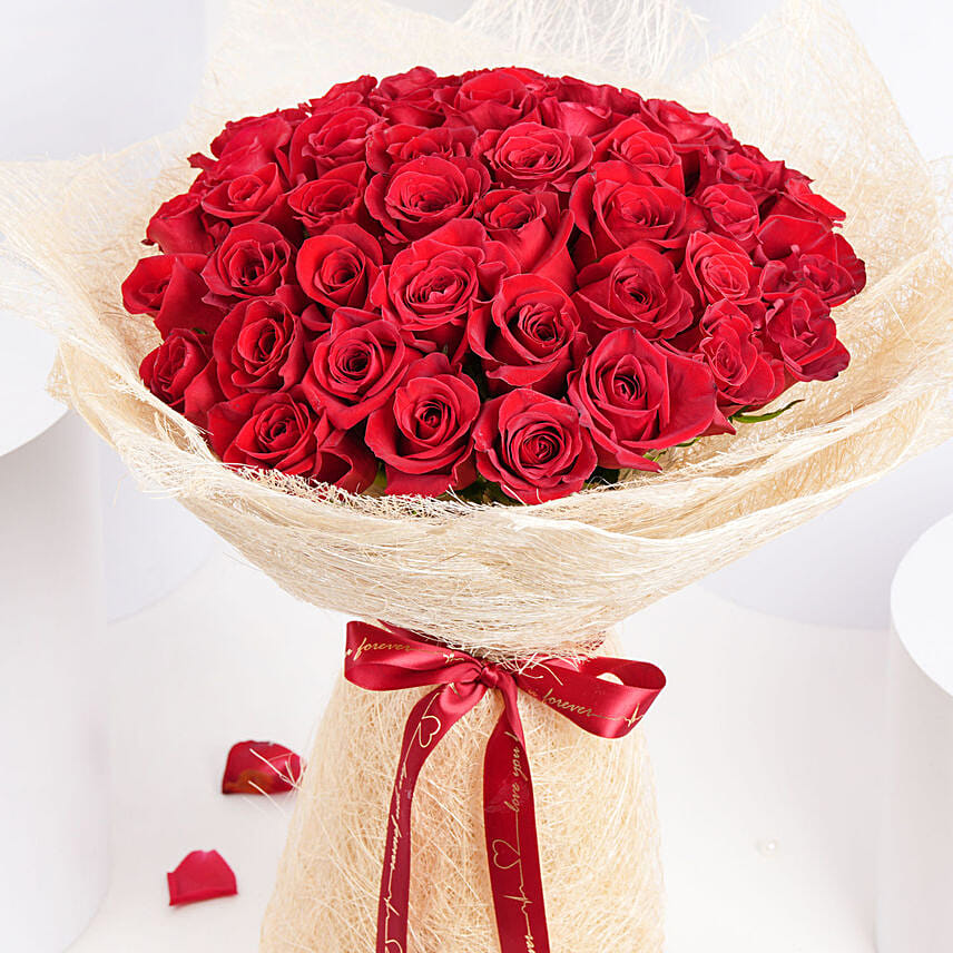 Love Expression Valentine 50 Red Roses Delivery in Singapore - FNP SG