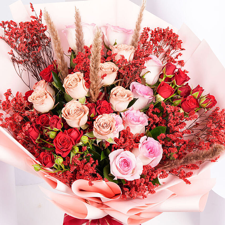 Love in Bloom Bouquet For Valentines Day Delivery in Singapore FNP SG