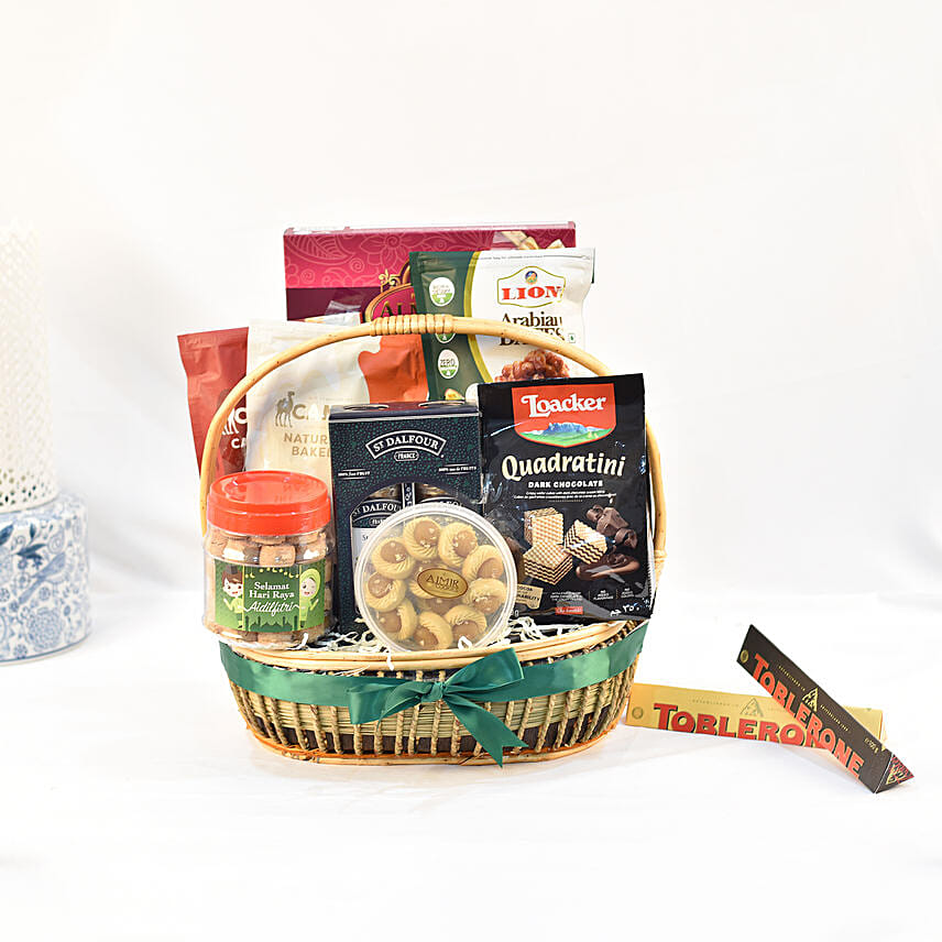 Basket Hamper of Hari Raya