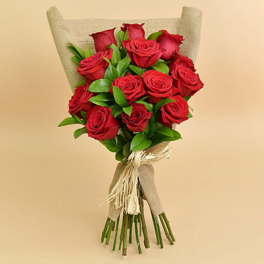 12 Valentines Red Roses Love Bouquet For Valentines with Greeting Card