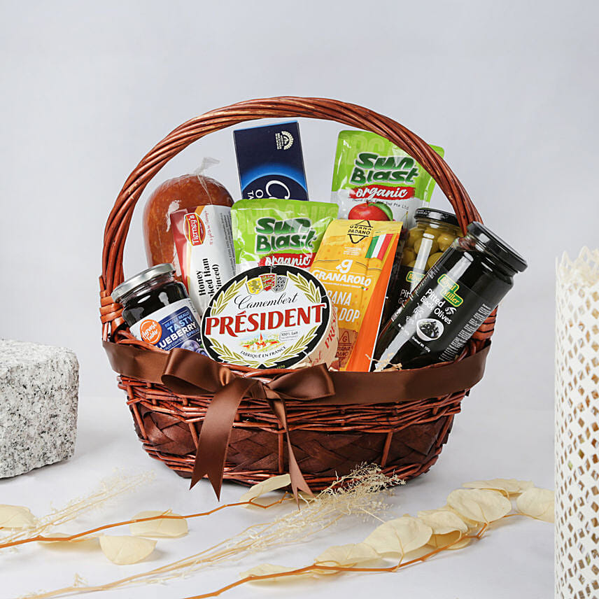 Cheese and Delights Basket