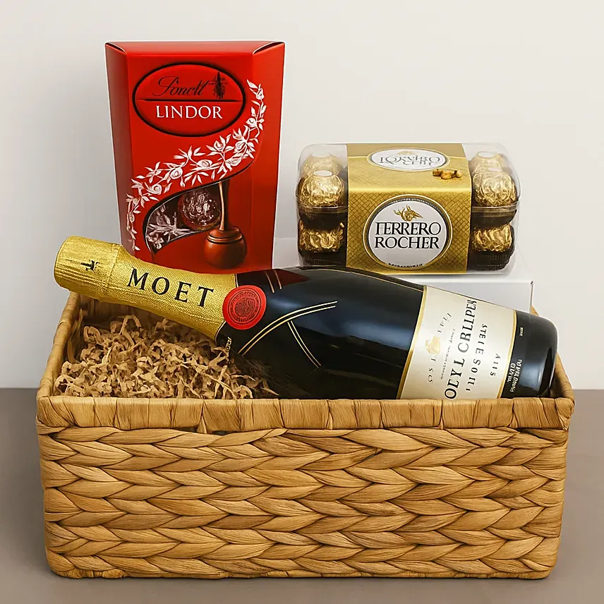 Champagne N Praline Treat Hamper: Gift Delivery Singapore
