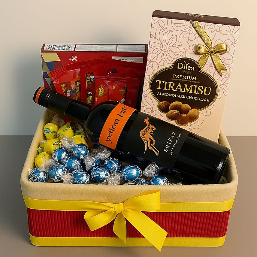 Delectable Wine Hamper: Wine Hampers Singapore