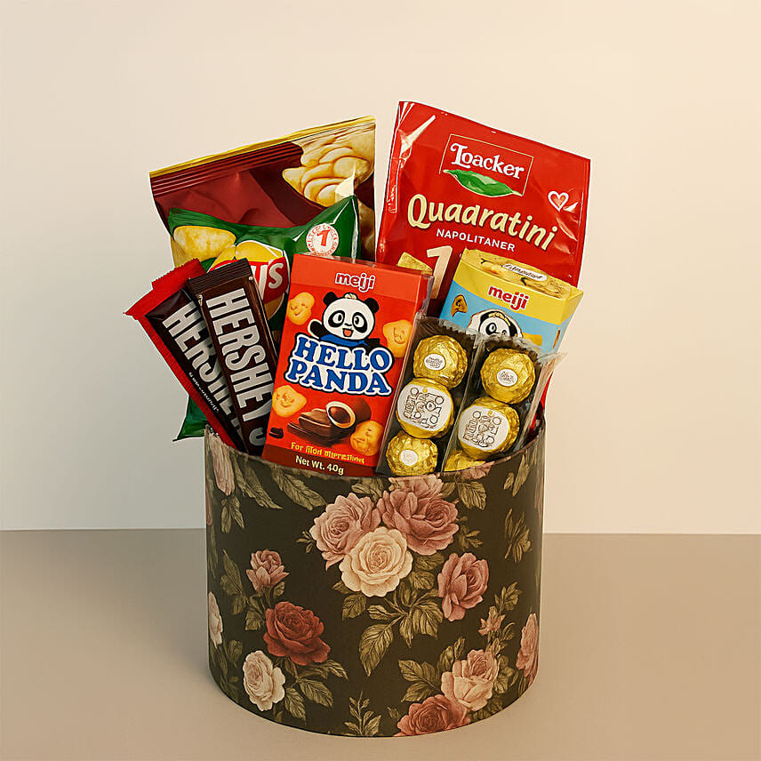 Choco Snack Treat Gift Hamper: Chocolate Hampers