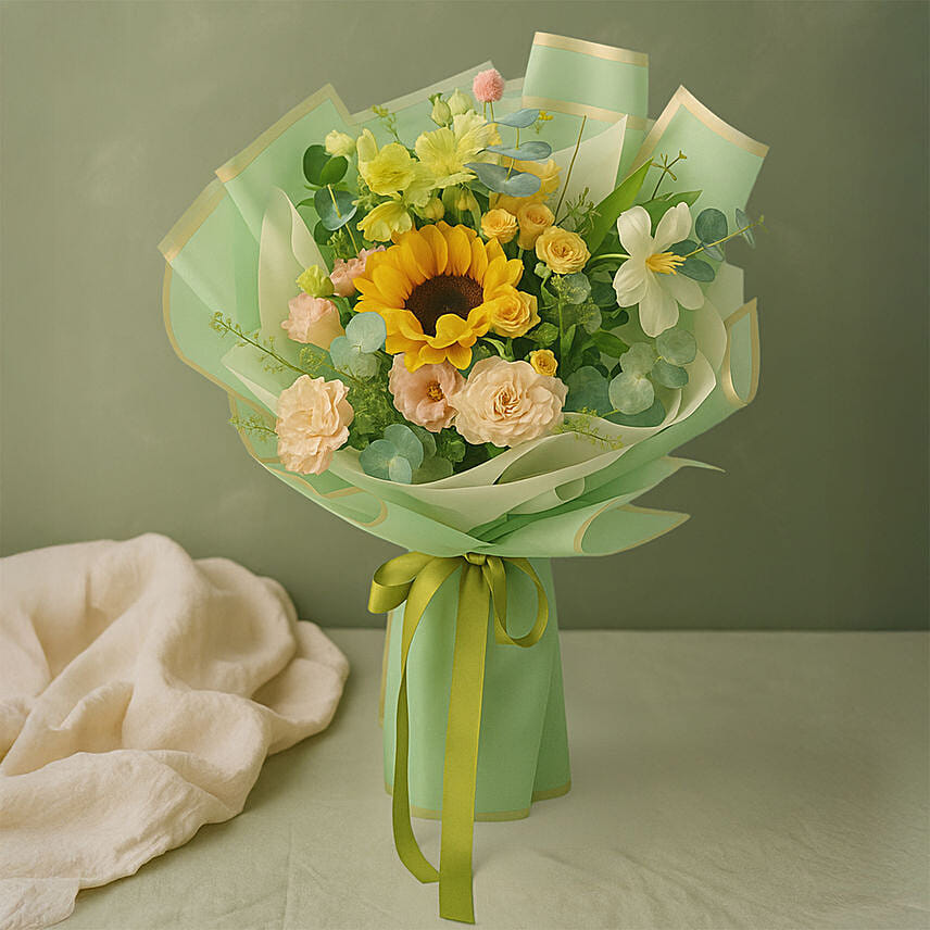 Sunbeam - Floral Fushion Bouquet: Gifts