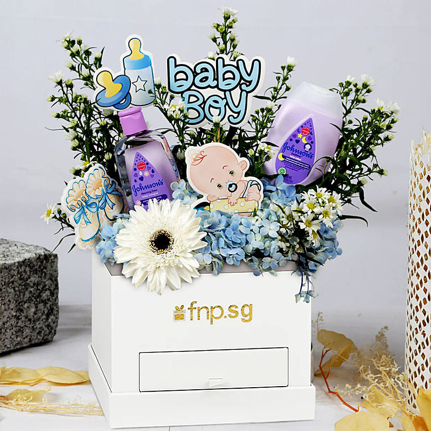 Its a Baby Boy Flowers: New Arrival Combo Gifts